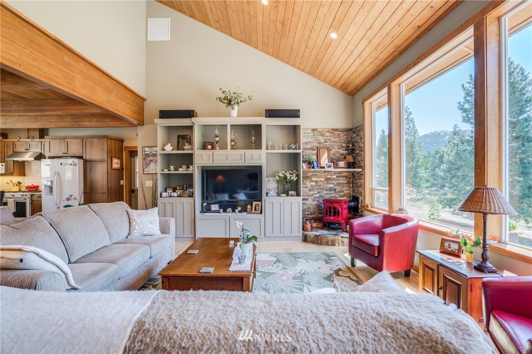 2245 Hampton Road Wenatchee, WA 98801 - Photo 14 of 35 Gallery Image 14