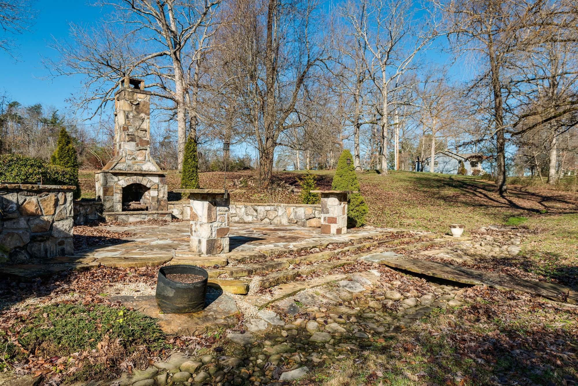 1005 Lawson Road Crossville, TN 38571 - Photo 8 of 24 Gallery Image 8
