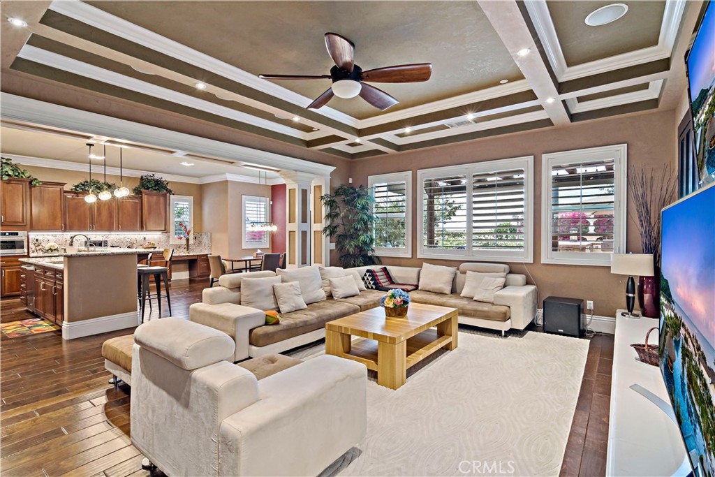 689 Crystal Mountain Circle Riverside, CA 92506 - Photo 24 of 74 Family Room
