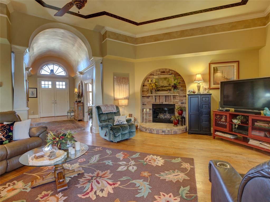 114 Rivendell Drive Anderson, SC 29621 - Photo 5 of 31
great room