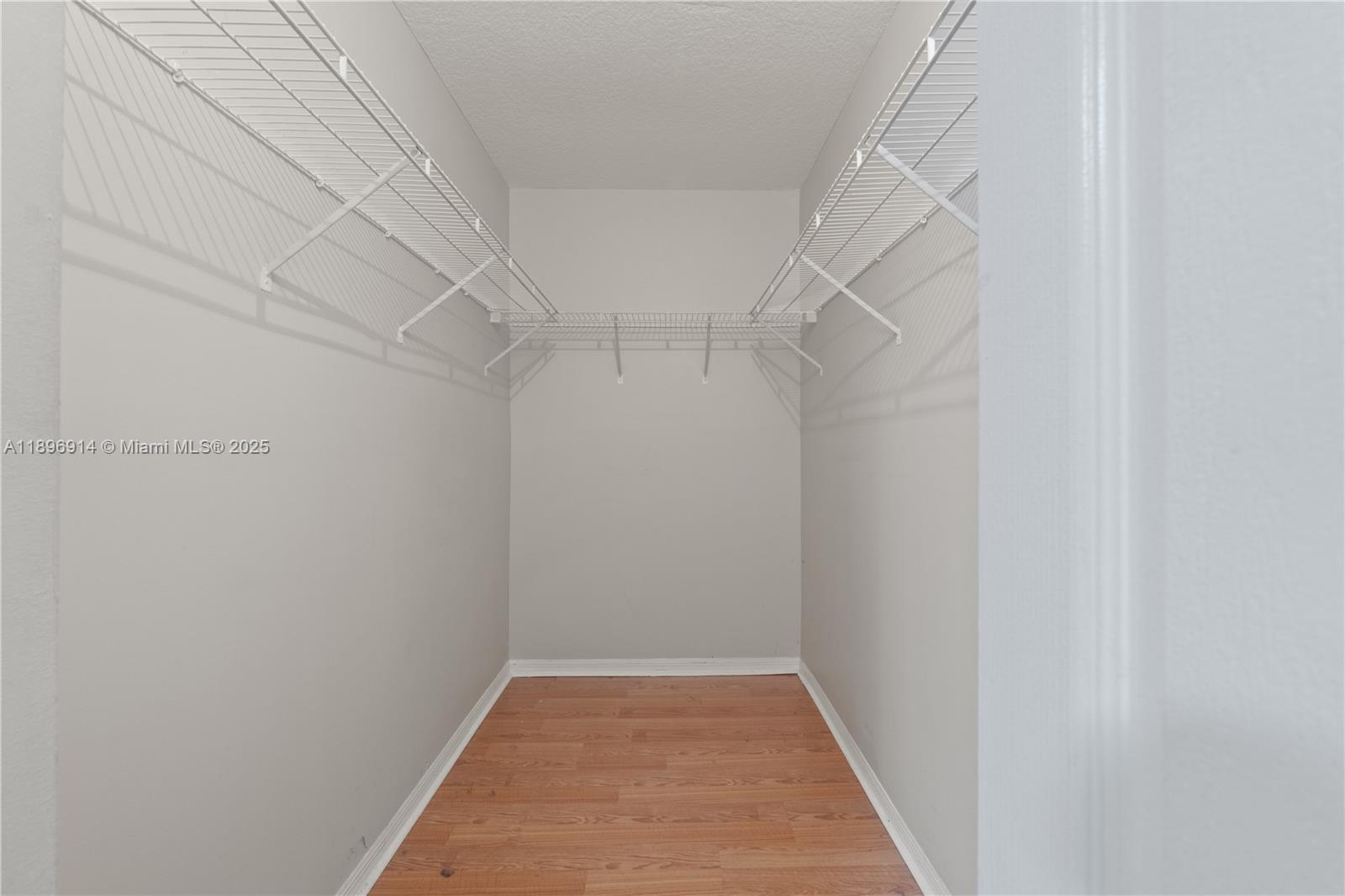 15327 Southwest 179th Terrace Miami, FL 33187 - Photo 15 of 29 a view of a hallway