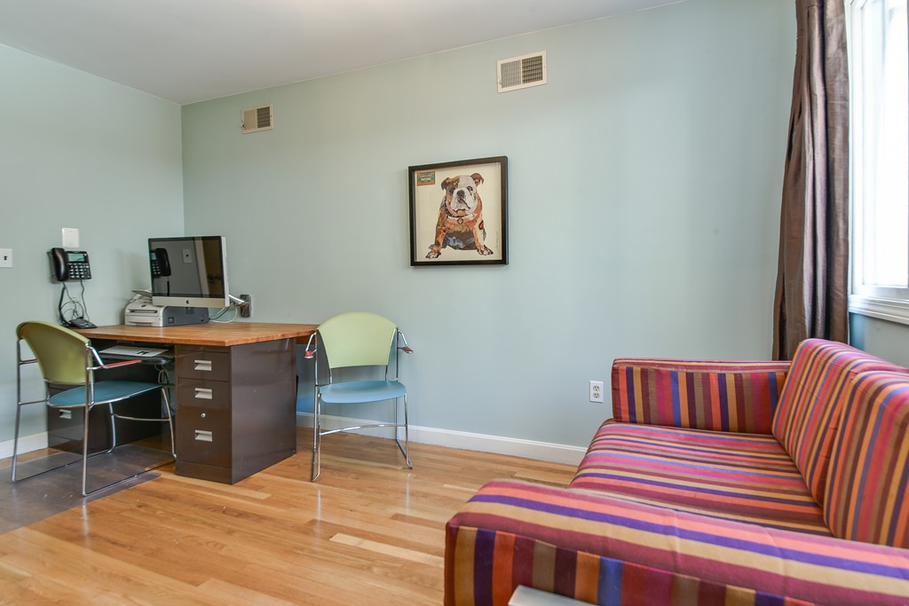 52 Knight Road Framingham, MA 01701 - Photo 15 of 29 Gallery Image 15