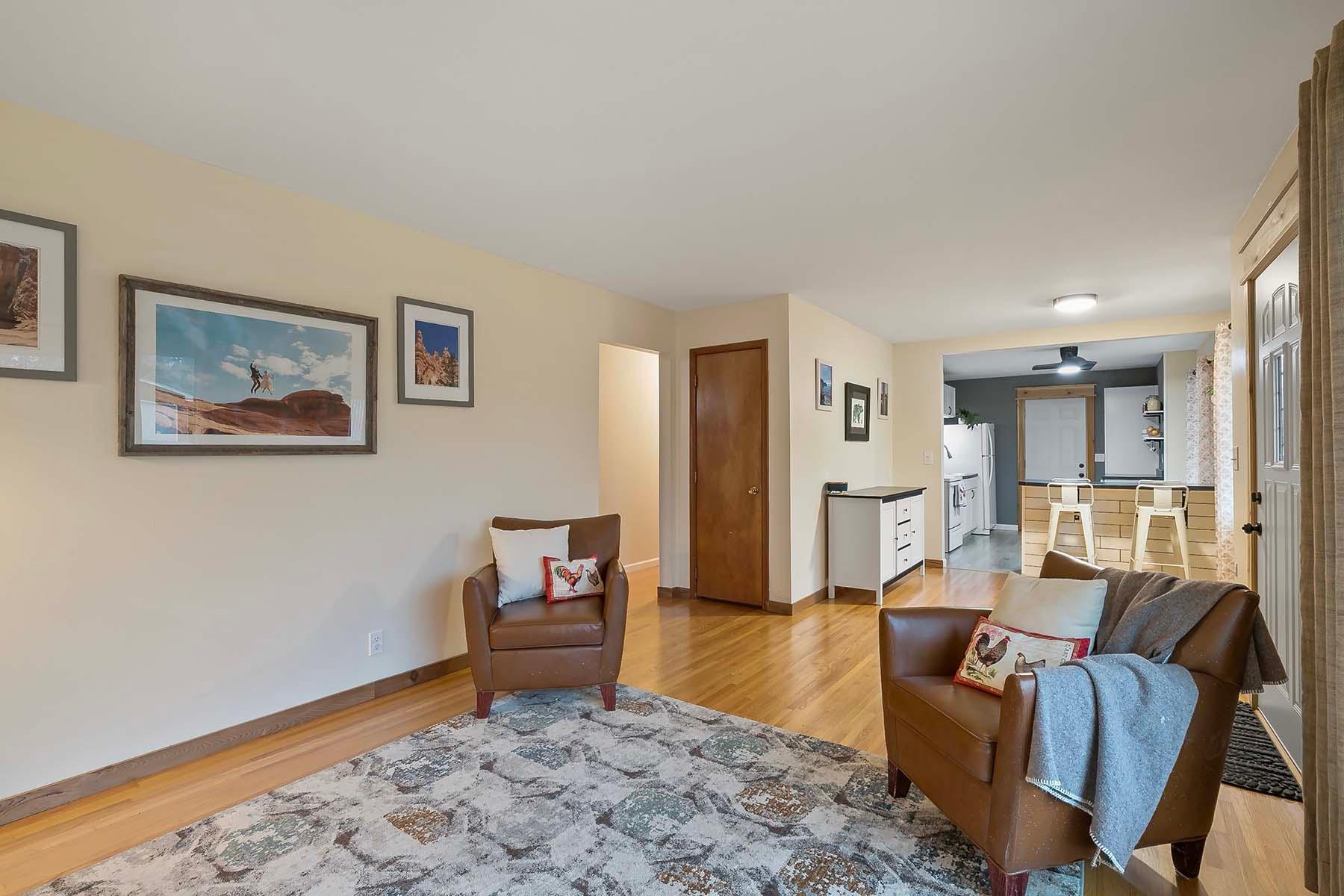 8200 Beard Road Bloomington, MN 55431 - Photo 7 of 32