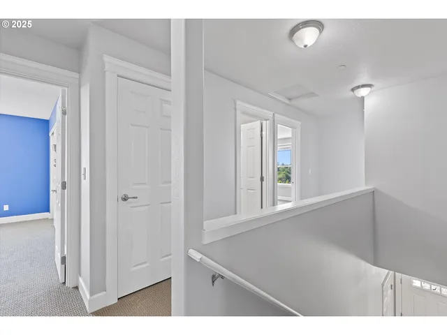 $634,999 | 7115 Northeast Benton Place, Newport, OR 97365