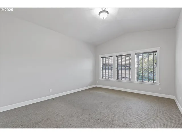 $634,999 | 7115 Northeast Benton Place, Newport, OR 97365