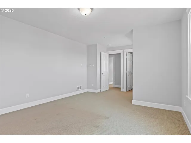 $634,999 | 7115 Northeast Benton Place, Newport, OR 97365