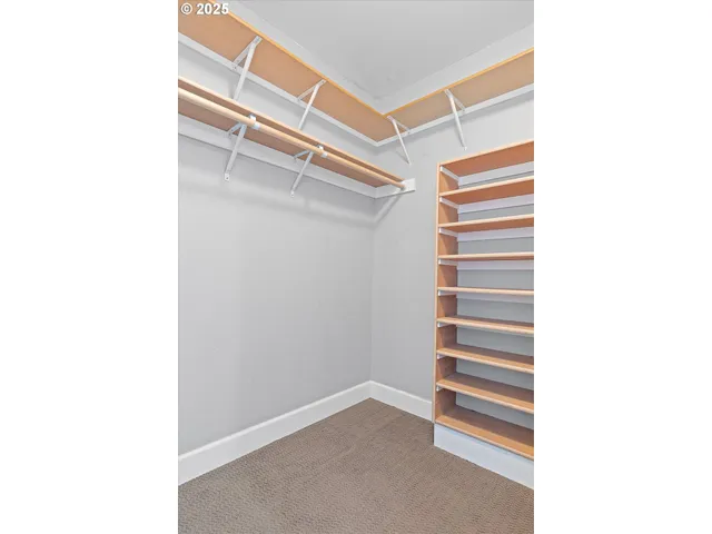 $634,999 | 7115 Northeast Benton Place, Newport, OR 97365