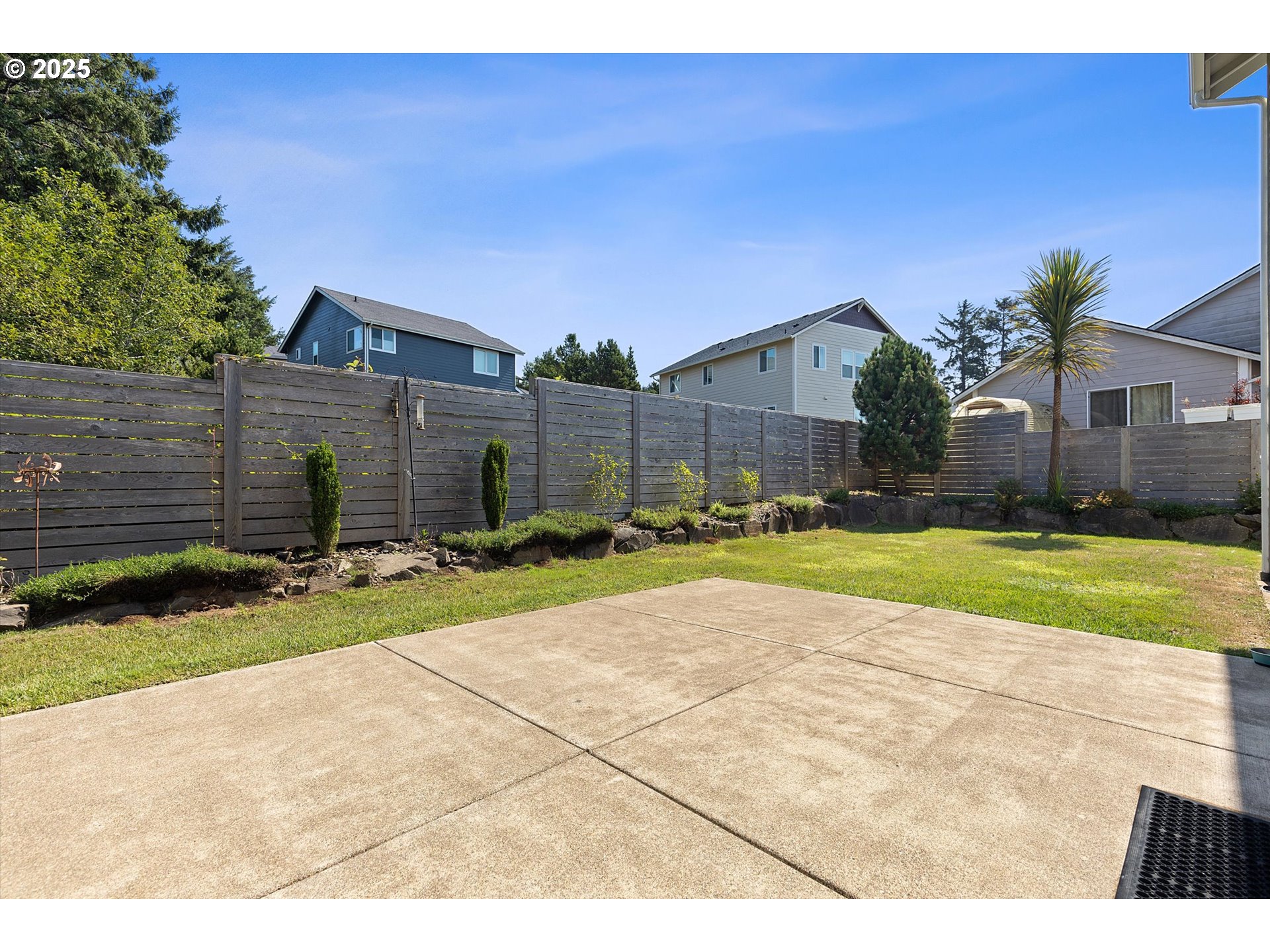 7115 Northeast Benton Place Newport, OR 97365 - Photo 40 of 48