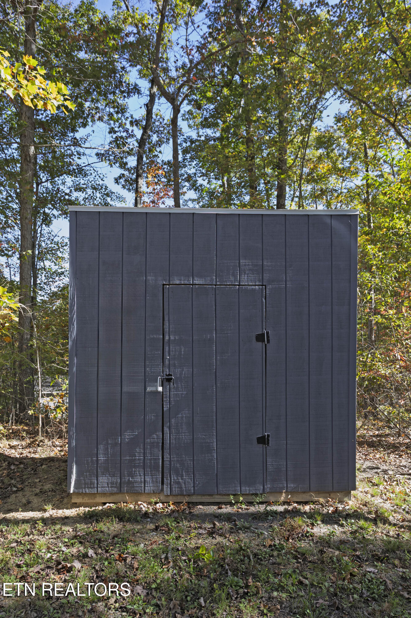 25 Blackberry Lane Spring City, TN 37381 - Photo 21 of 26 New well house