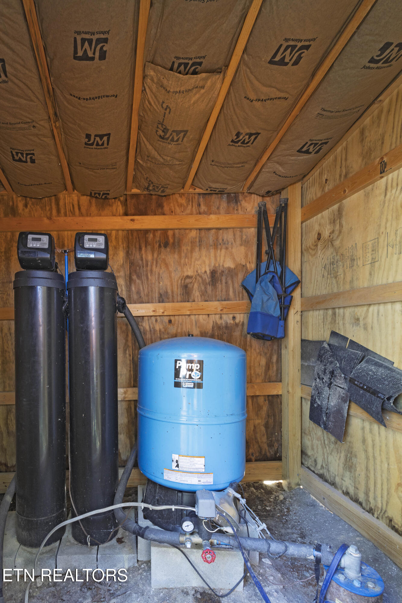 25 Blackberry Lane Spring City, TN 37381 - Photo 22 of 26 New water filtration system