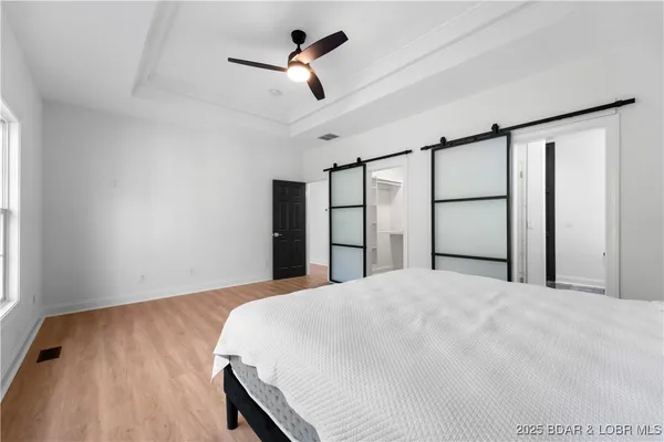 $515,000 | 36 Via Da Contro, Sunrise Beach, MO 65079