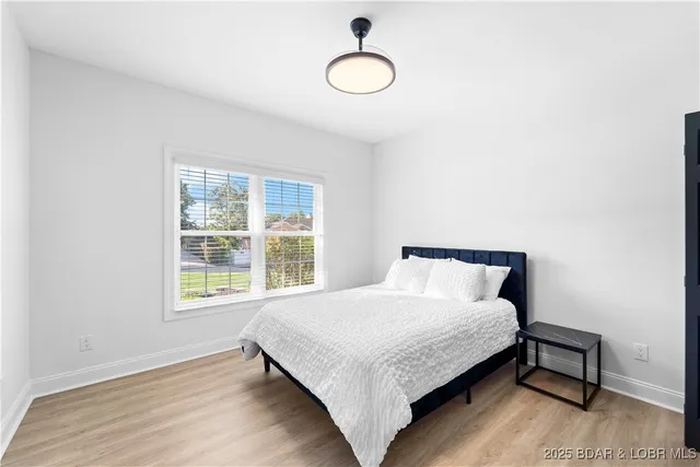 $550,000 | 36 Via Da Contro, Sunrise Beach, MO 65079