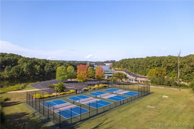 $550,000 | 36 Via Da Contro, Sunrise Beach, MO 65079