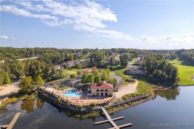 $550,000 | 36 Via Da Contro, Sunrise Beach, MO 65079