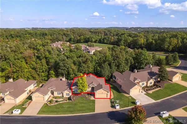 $515,000 | 36 Via Da Contro, Sunrise Beach, MO 65079