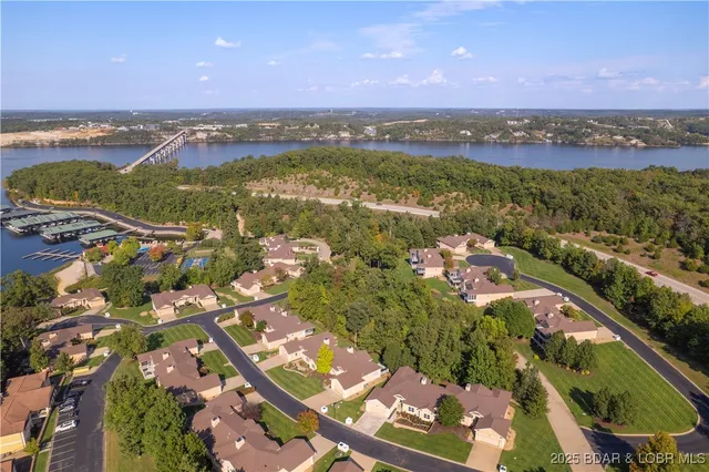 $550,000 | 36 Via Da Contro, Sunrise Beach, MO 65079