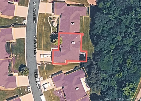 $515,000 | 36 Via Da Contro, Sunrise Beach, MO 65079