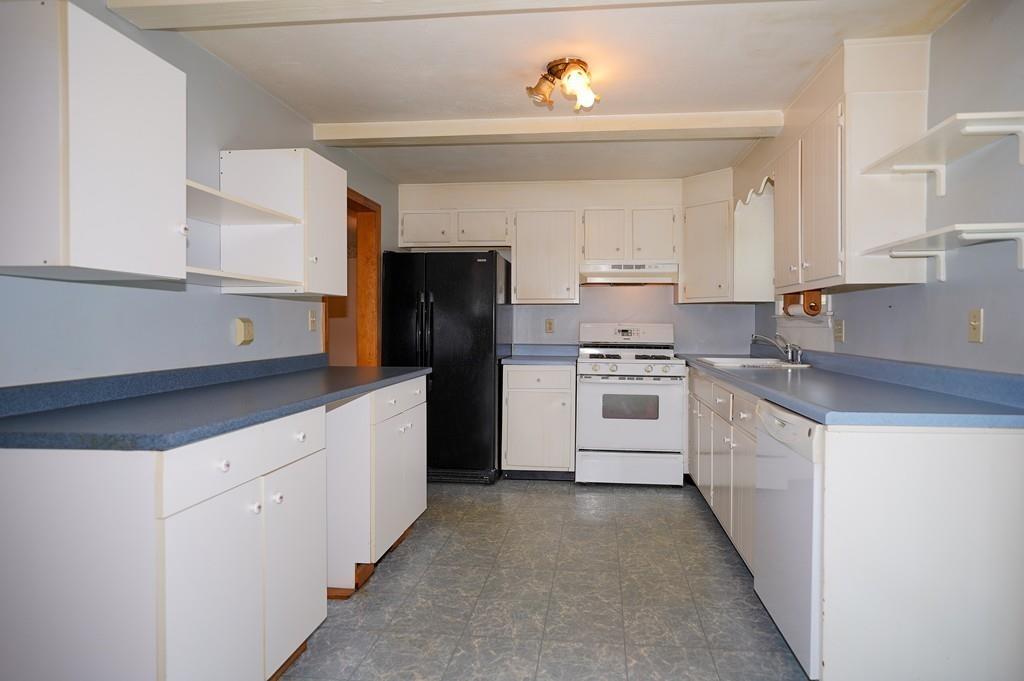 125 Baldwin Road Billerica, MA 01821 - Photo 9 of 24 Gallery Image 9
