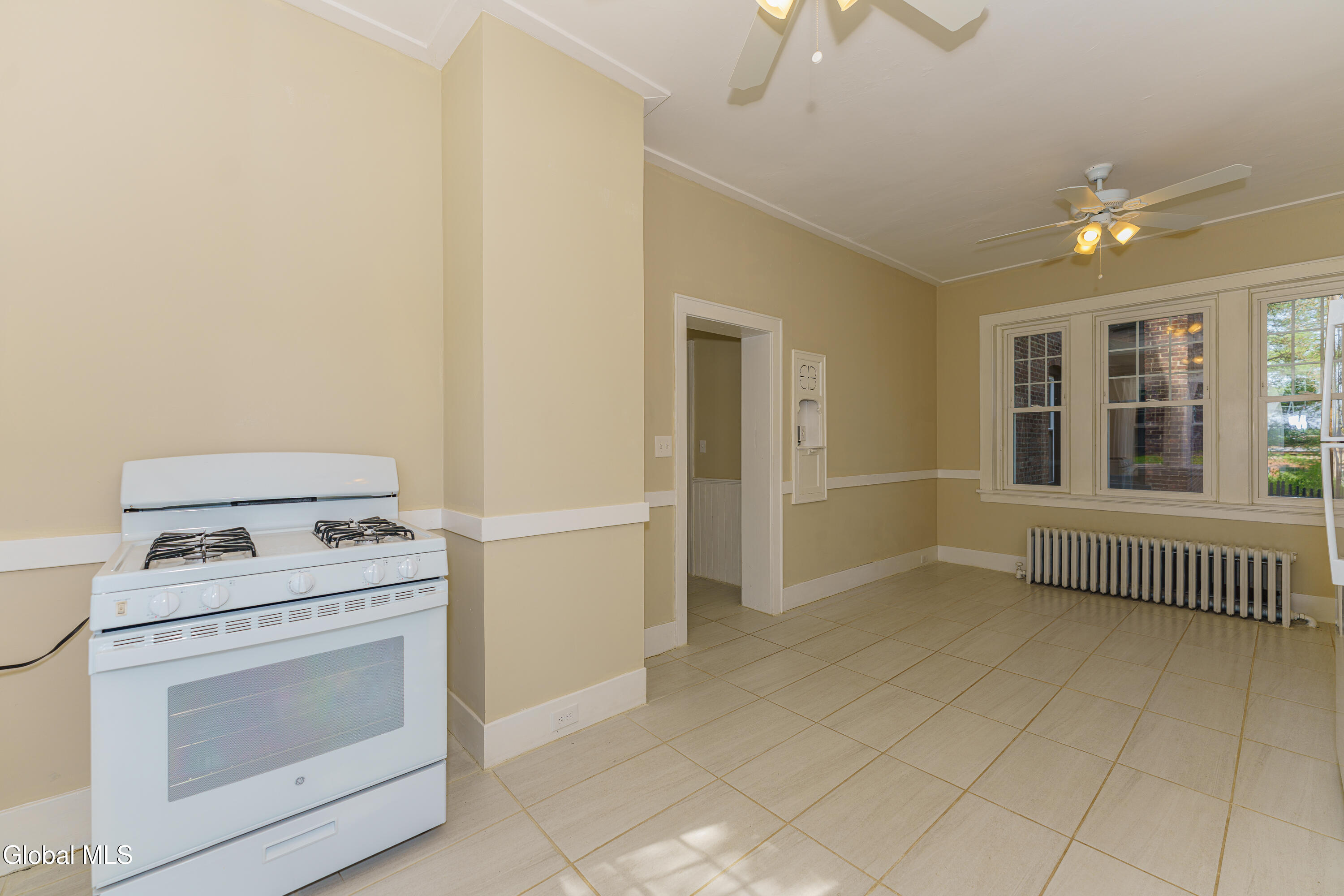 198 9th Street Troy, NY 12180 - Photo 26 of 45 6 Kitchen 5