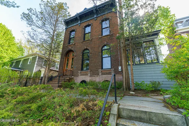 $599,900 | 198 9th Street, Troy, NY 12180