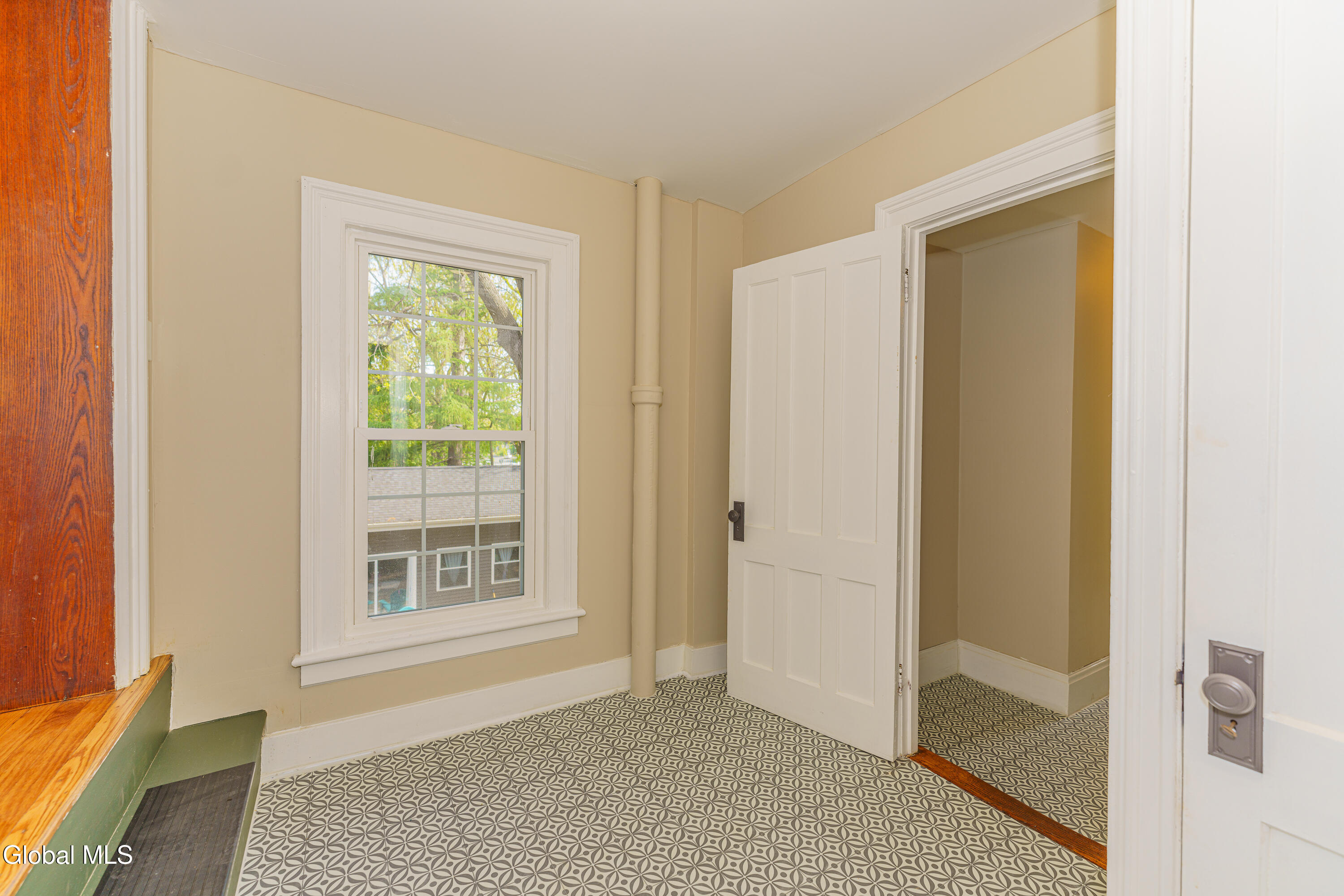 198 9th Street Troy, NY 12180 - Photo 34 of 45 8 Bedroom 7