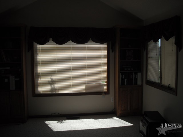 1203 Cross Pointe Decatur, IN 46733 - Photo 6 of 13