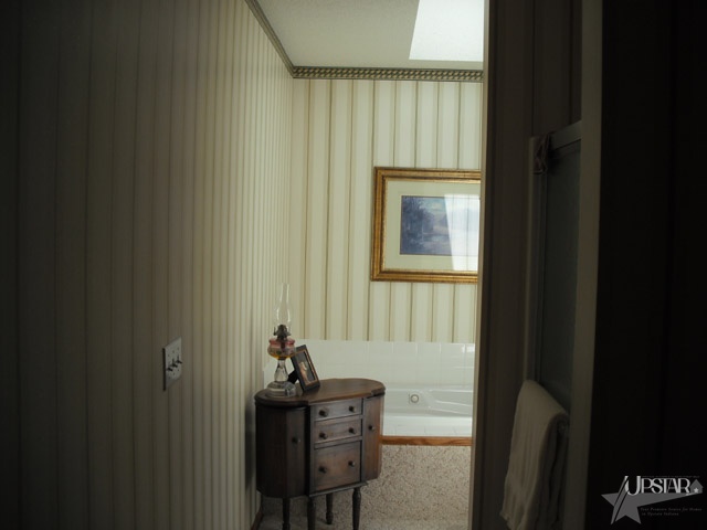 1203 Cross Pointe Decatur, IN 46733 - Photo 10 of 13
