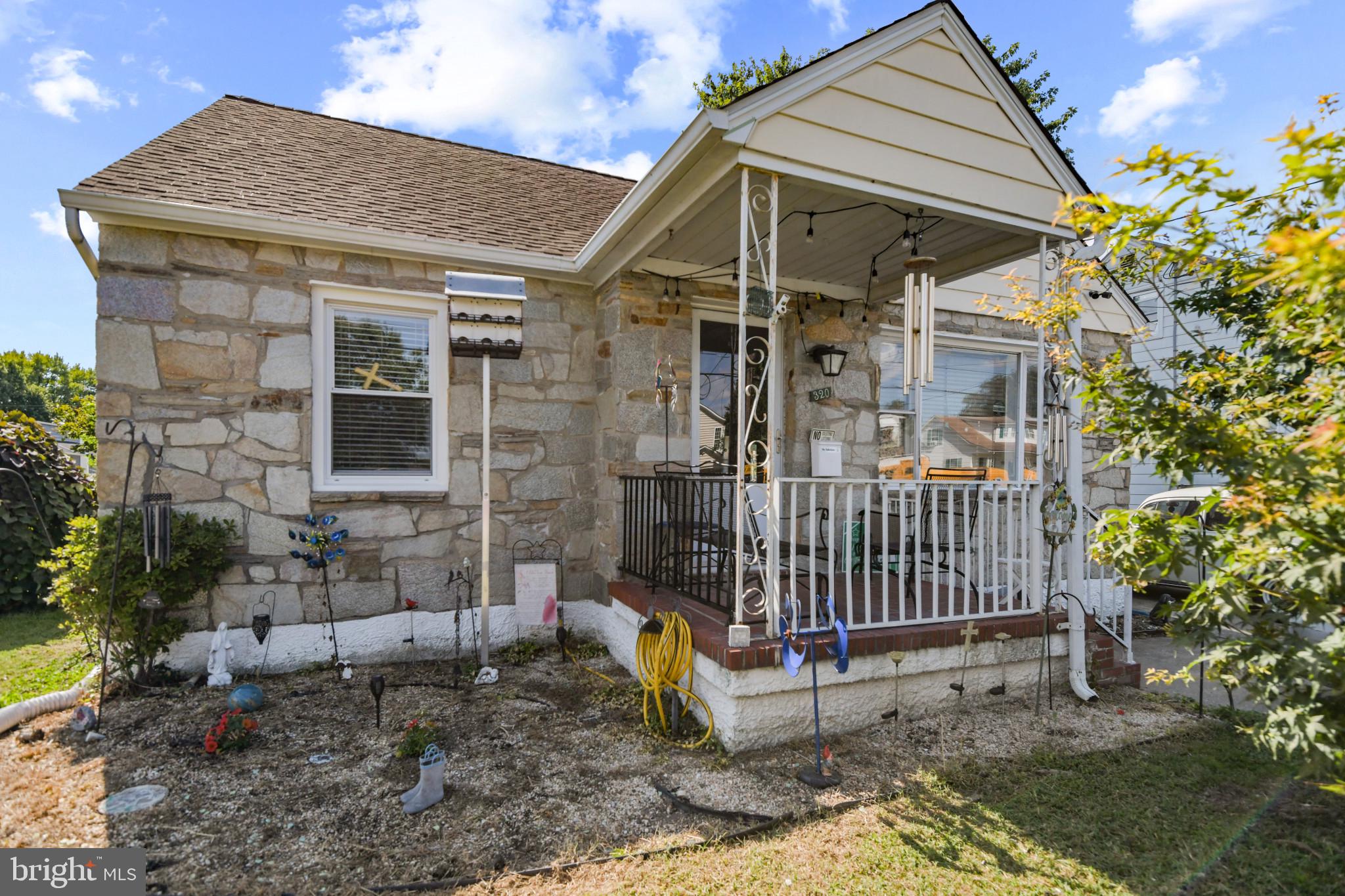 320 South Taylor Avenue Baltimore, MD 21221 - Photo 2 of 33 320 S Taylor