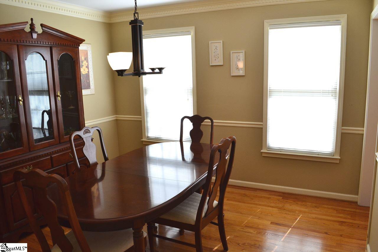 409 Spring Lake Loop Simpsonville, SC 29681 - Photo 8 of 31 Gallery Image 8