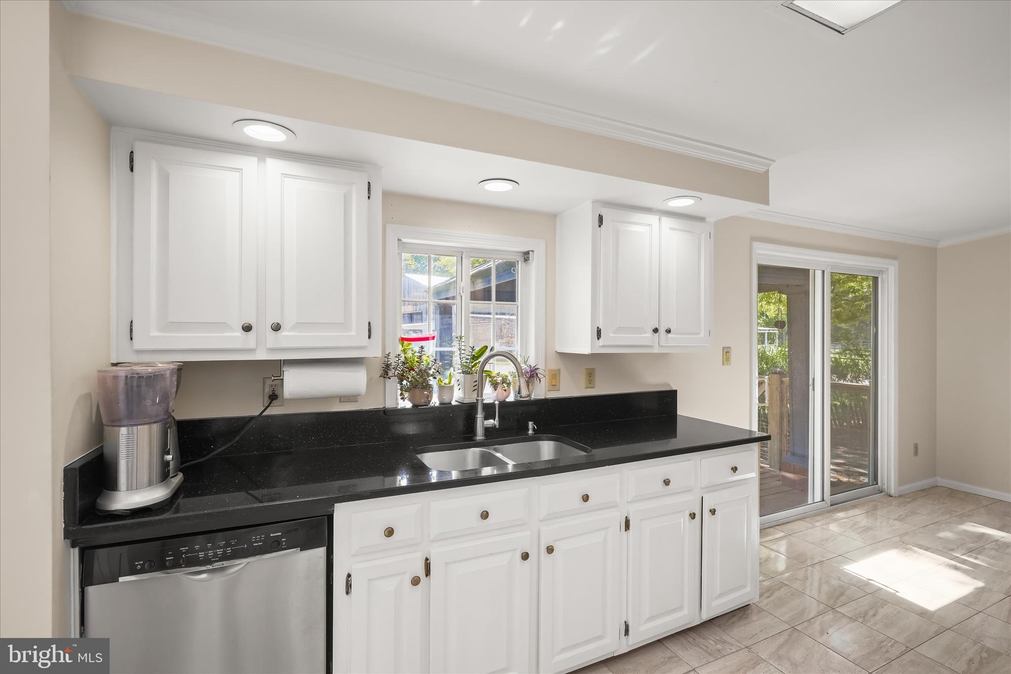 3325 Allday Road Huntingtown, MD 20639 - Photo 17 of 77 Kitchen