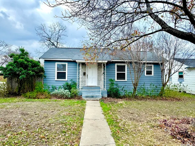 $1,600 | 338 Haggin Street, San Antonio, TX 78210