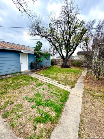 $1,600 | 338 Haggin Street, San Antonio, TX 78210