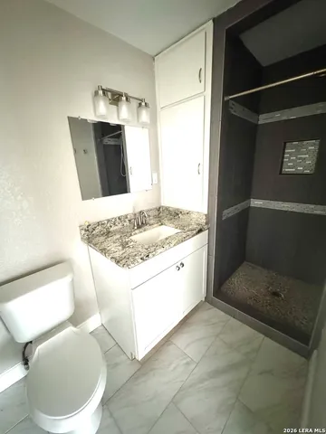 $1,600 | 338 Haggin Street, San Antonio, TX 78210