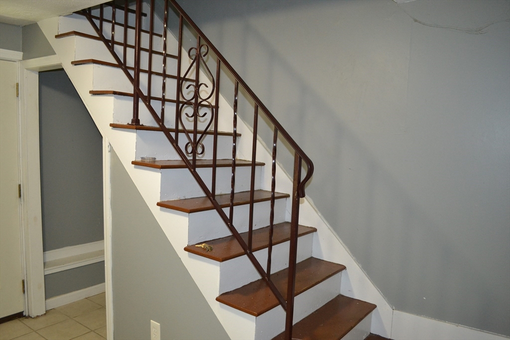 40 Brooks Street Worcester, MA 01606 - Photo 13 of 14