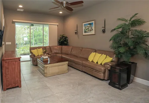 $388,000 | 875 Pinewood Drive, Ormond Beach, FL 32174