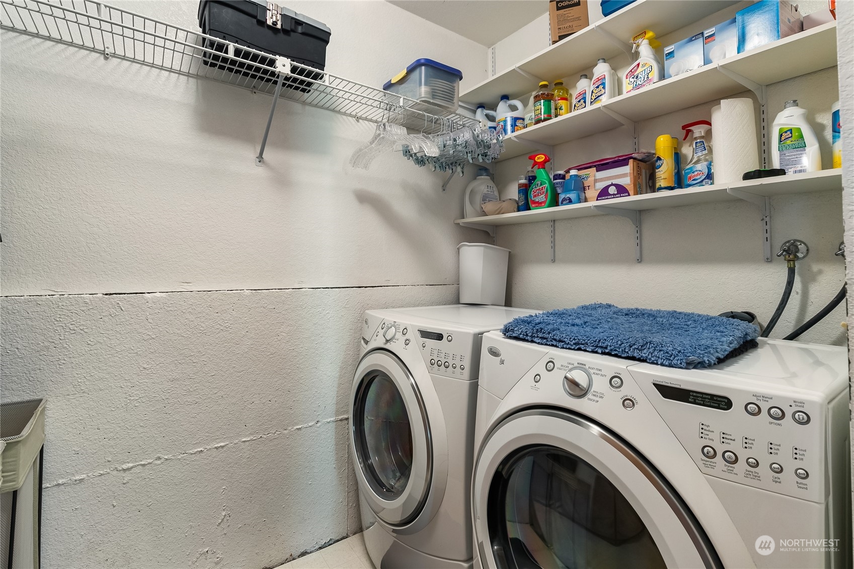 1388 Welling Road Bellingham, WA 98226 - Photo 24 of 40 a utility room with dryer and washer