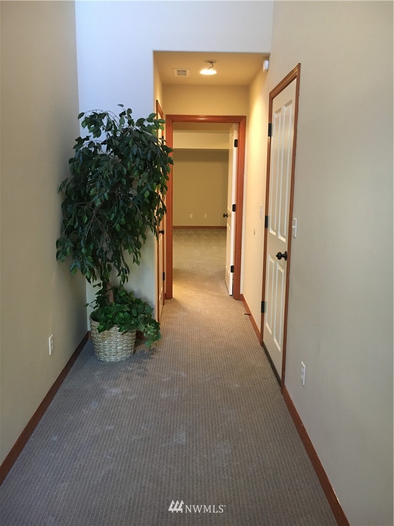 17816 19th Avenue Southeast, Unit 11 Bothell, WA 98012 - Photo 2 of 24 Gallery Image 2