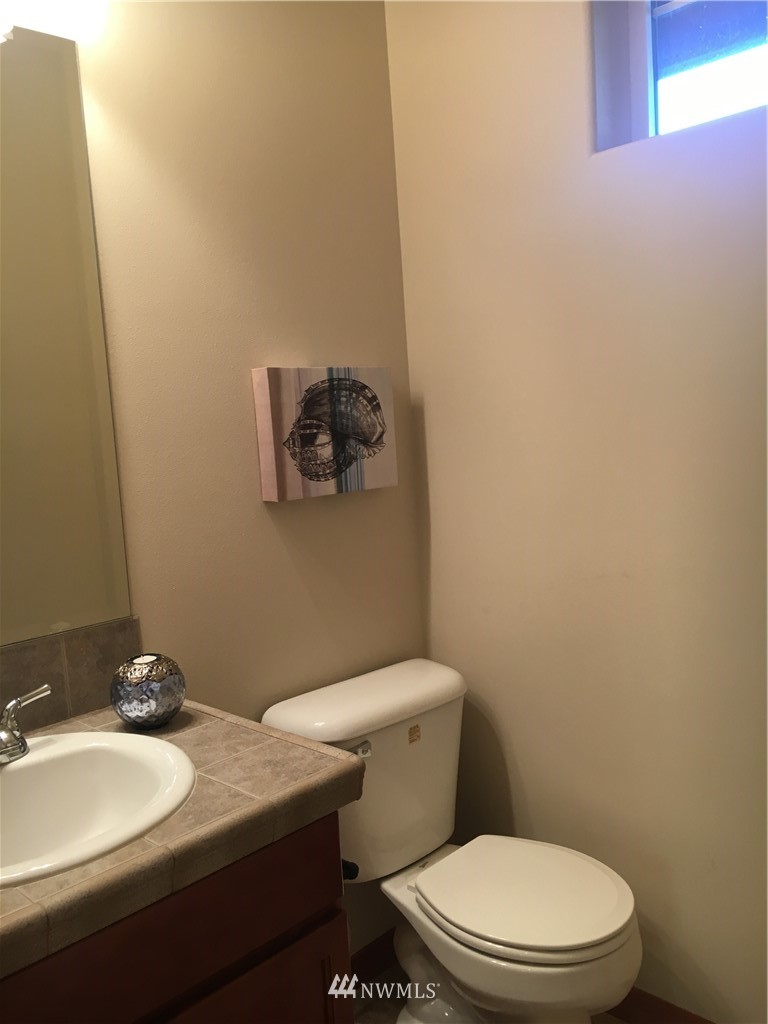 17816 19th Avenue Southeast, Unit 11 Bothell, WA 98012 - Photo 12 of 24 Gallery Image 12