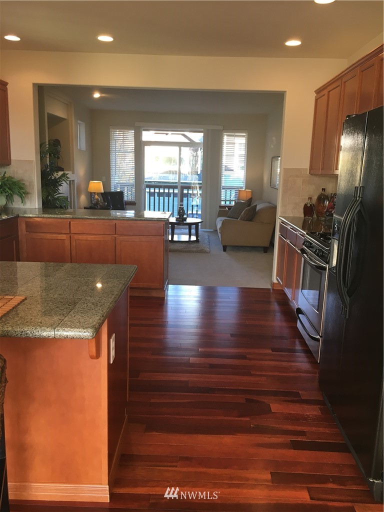 17816 19th Avenue Southeast, Unit 11 Bothell, WA 98012 - Photo 15 of 24 Gallery Image 15