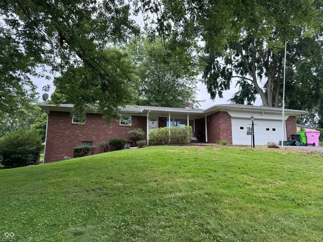 $242,000 | 1121 Mill Street, Crawfordsville, IN 47933
