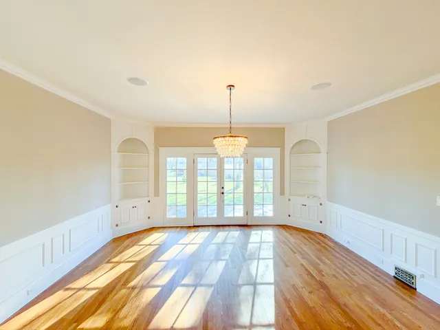 $1,050,000 | 621 East College Street, Pulaski, TN 38478