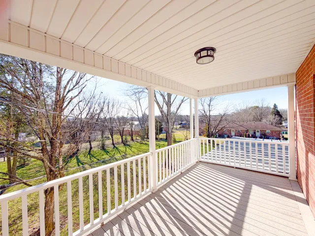 $1,050,000 | 621 East College Street, Pulaski, TN 38478