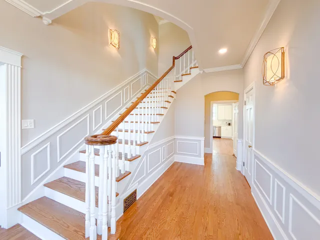 $1,050,000 | 621 East College Street, Pulaski, TN 38478