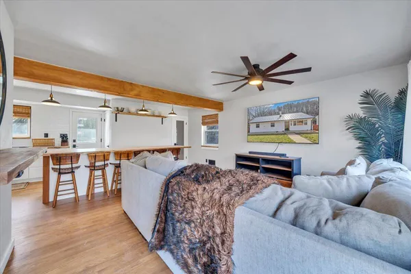$299,850 | 951 Hartsook Boulevard Southeast, Roanoke, VA 24014