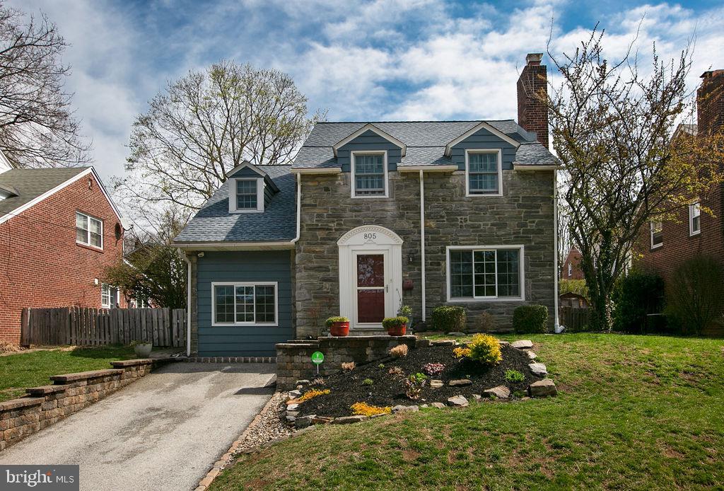805 Dover Road Wynnewood, PA 19096 - Photo 1 of 34 exterior