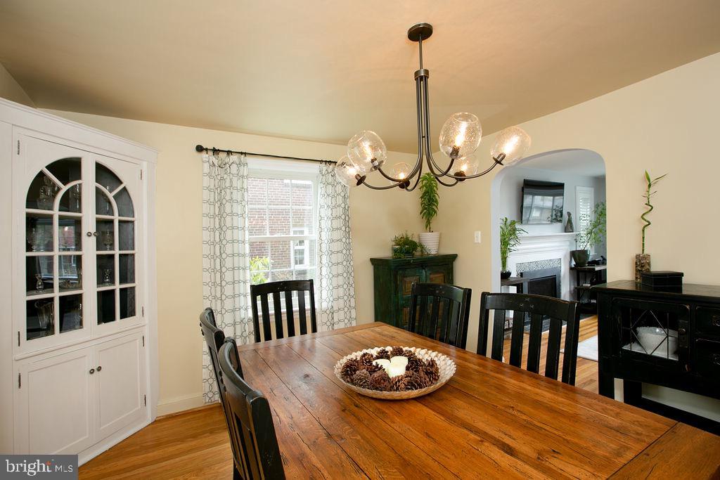 805 Dover Road Wynnewood, PA 19096 - Photo 11 of 34