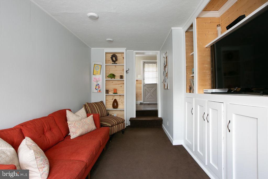 805 Dover Road Wynnewood, PA 19096 - Photo 16 of 34