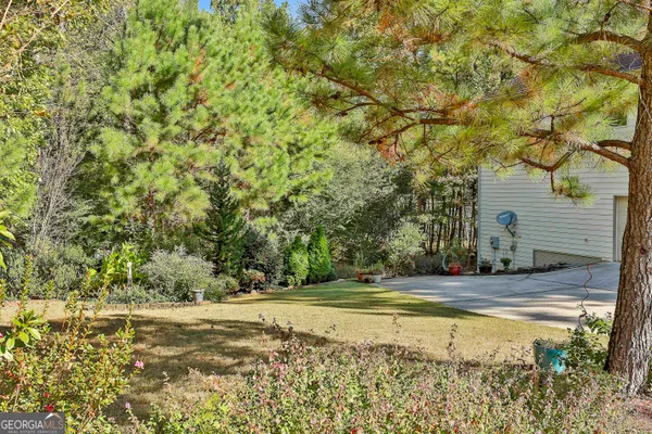 $629,900 | 120 Meadow View Glen, Newnan, GA 30265