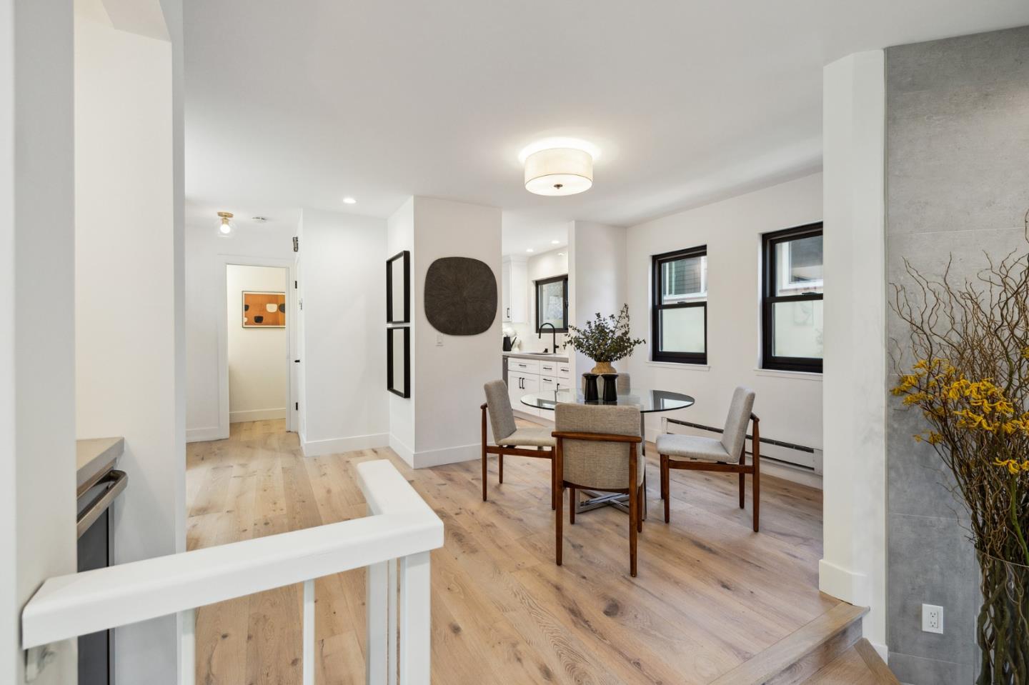 733 Fairfield Road, Unit 4 Burlingame, CA 94010 - Photo 16 of 51 Gallery Image 16