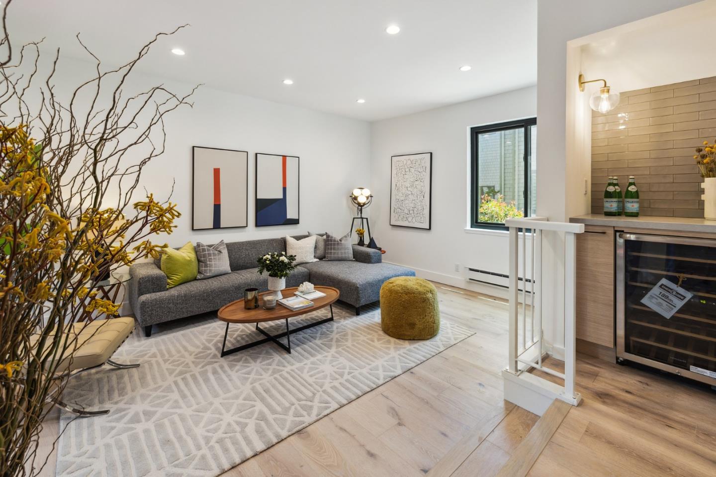 733 Fairfield Road, Unit 4 Burlingame, CA 94010 - Photo 26 of 51 Gallery Image 26